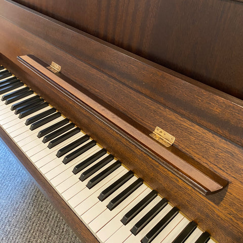 IK-2ND9889 - Pre-owned Yamaha MP70N Silent upright piano in dark walnut satin Default title