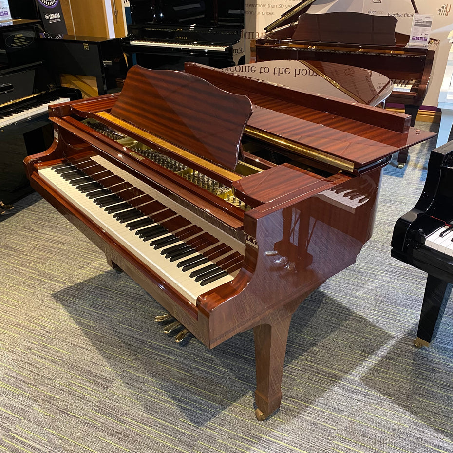 IK-2ND9922 - Pre-owned Yamaha C3E grand piano in polished mahogany Default title