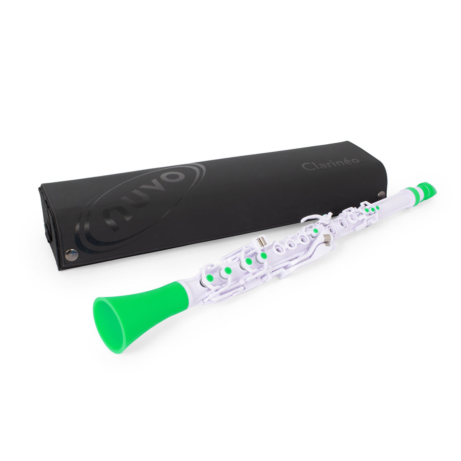 N120CLGN - Nuvo N120 Clarineo outfit White with green trim